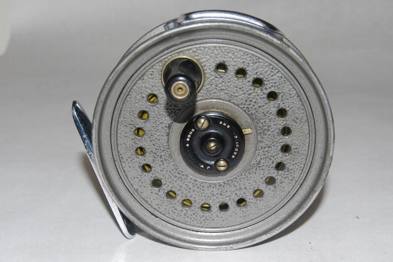 VINTAGE JW YOUNG & SONS BEAUDEX ENGLIS FLY REEL