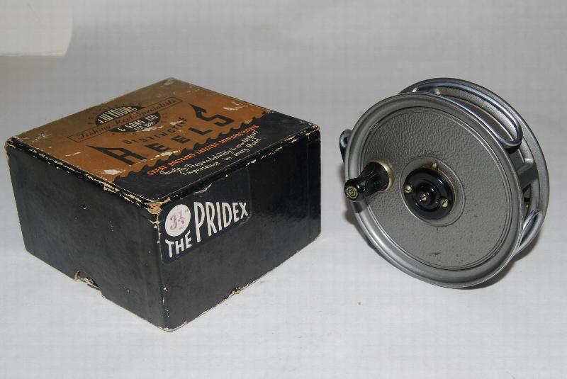 J W YOUNG “PRIDEX” 4″ SALMON FLY REEL – Vintage Fishing Tackle